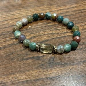 Handmade faceted jade and smoky quartz stretch bracelet 7”